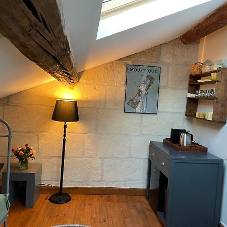 La Maison De Cerise Fourques  Екстериор снимка